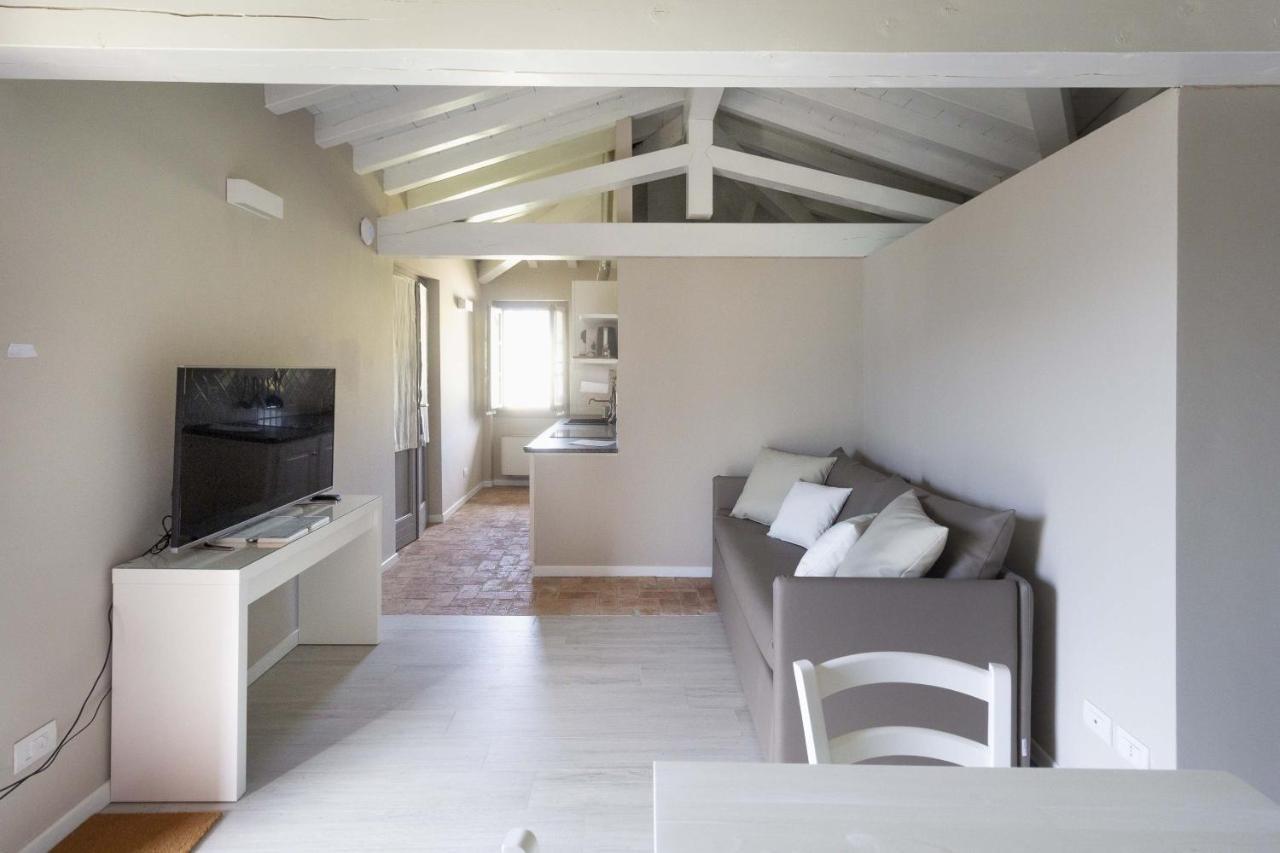 Agriturismo Cascina Carai Мароне Экстерьер фото