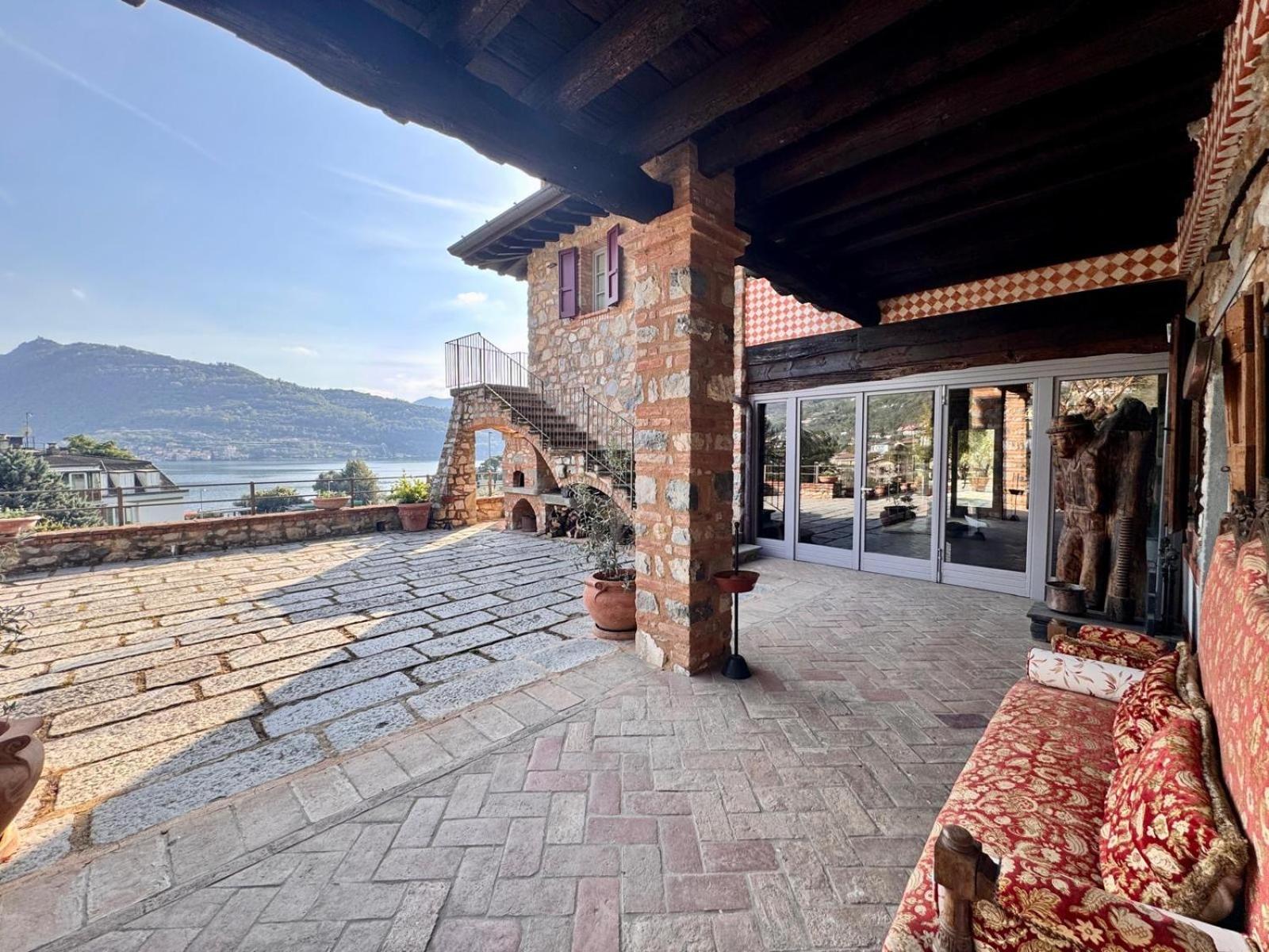 Agriturismo Cascina Carai Мароне Экстерьер фото