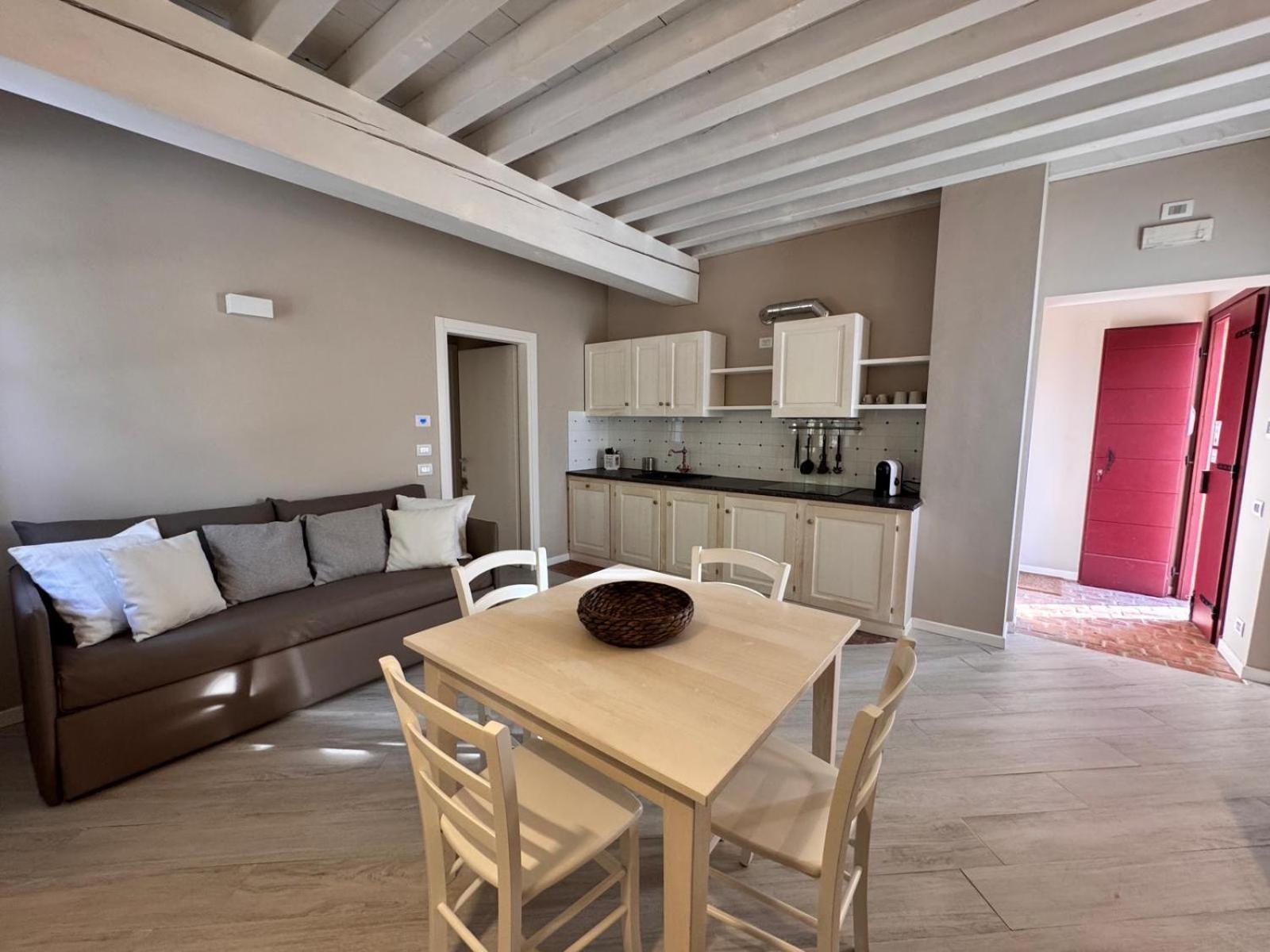 Agriturismo Cascina Carai Мароне Экстерьер фото